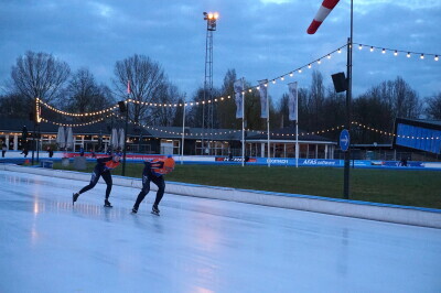 Vrijdag schaatstraining (beginners en halfgevorderde) met de optie om mee te doen met de Petra en Peter de Jong