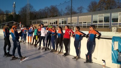 Vrijdag schaatstraining (beginners en middenniveau)